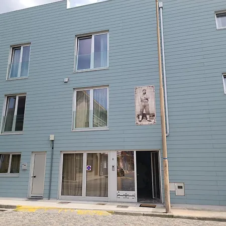 Cachinnans & 호스텔 빌다도콘데